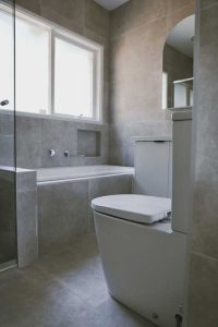 Bathroom renovation Hawthorn