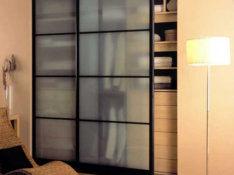 Sliding Door Wardrobe